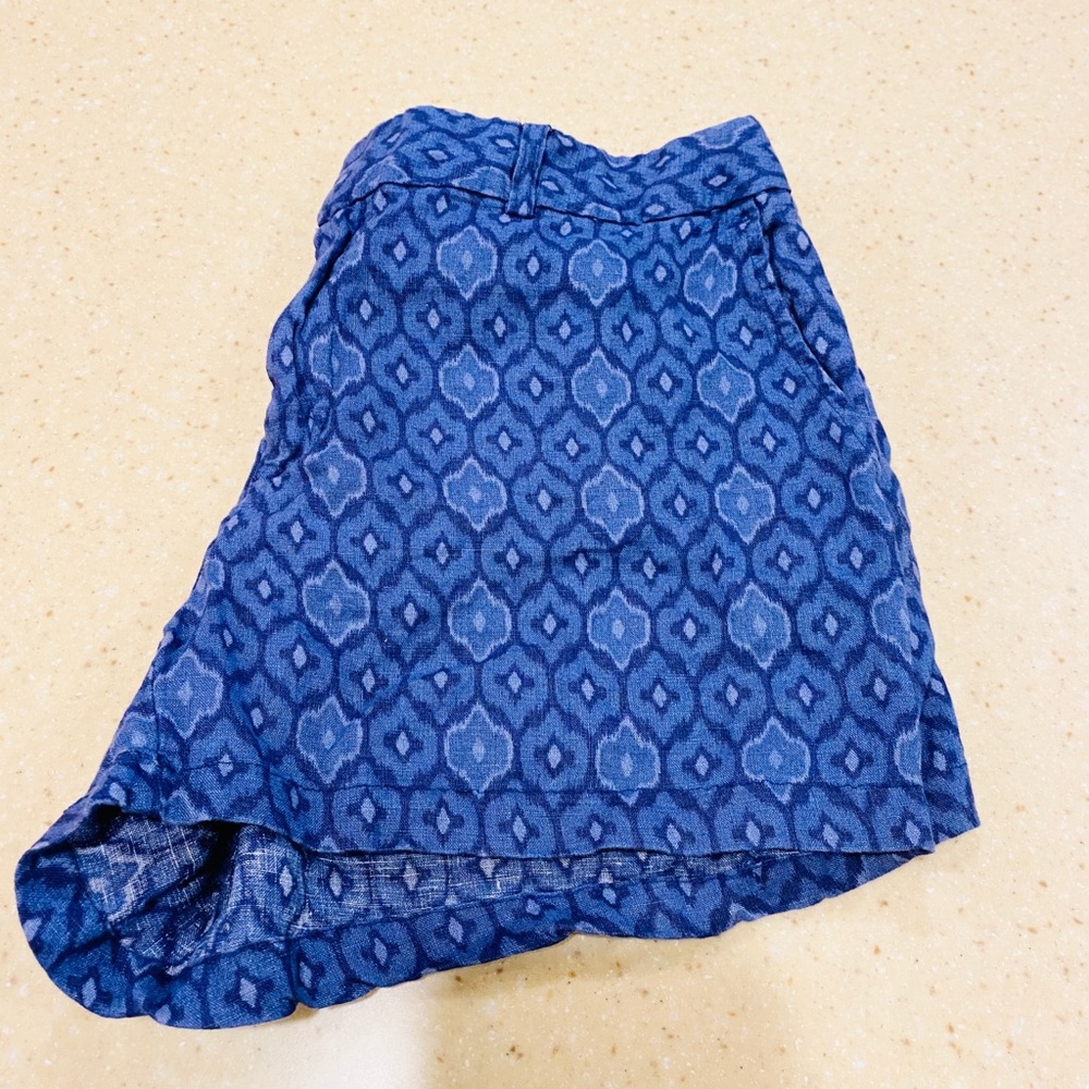 EUC CYNTHIA ROWLEY BLUE PATTERNED DRESS SHORTS